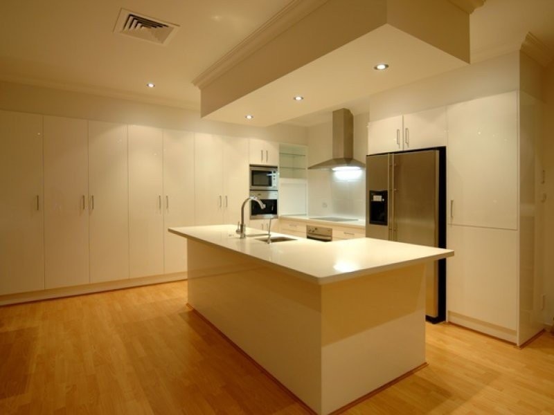 Paradise Point QLD 4216
