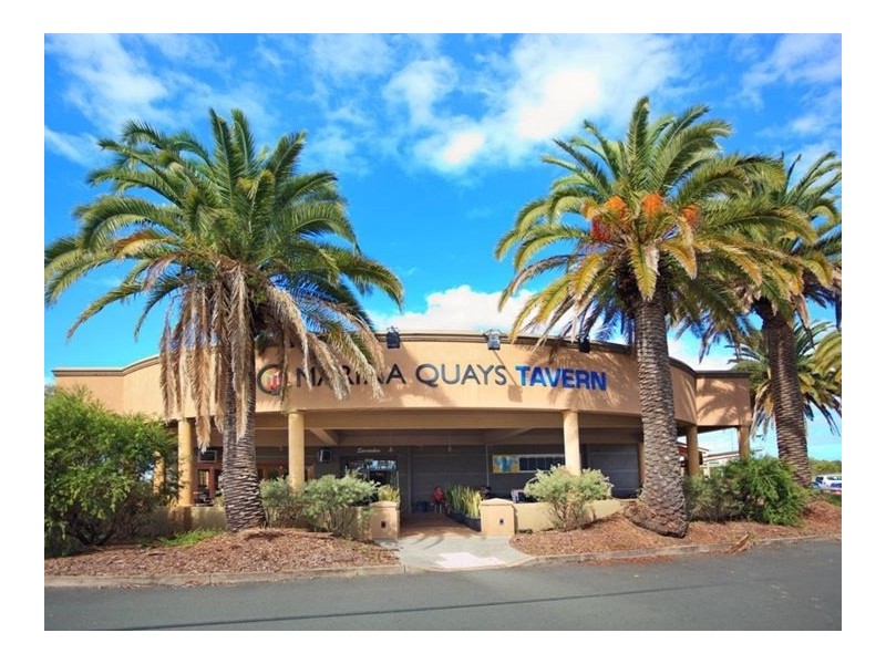 37 Sickle Avenue, Hope Island QLD 4212