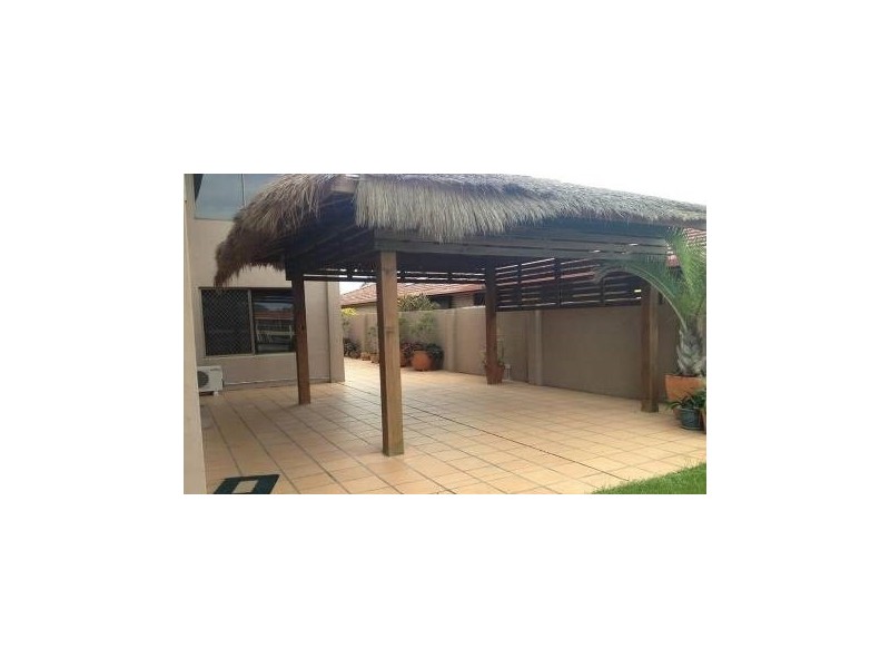 14 Markham Avenue, Runaway Bay QLD 4216