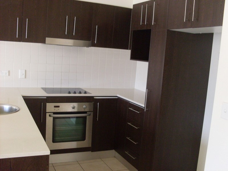 12/5 Carey Lane, Southport QLD 4215