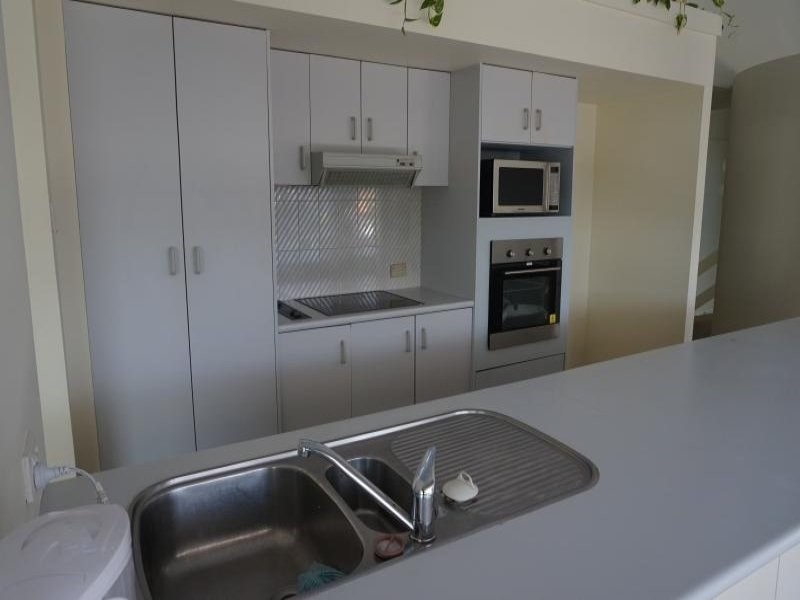 10 Van Diemen Place, Hollywell QLD 4216