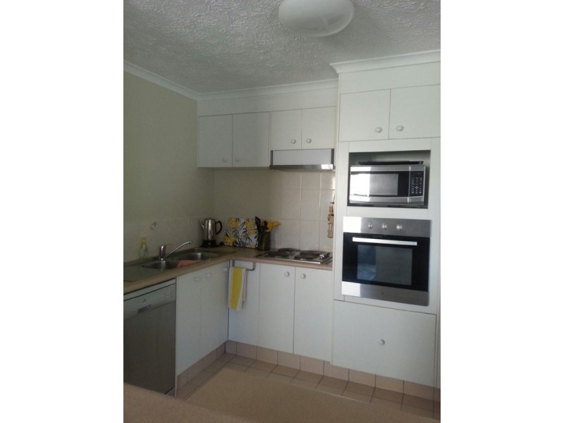 33/12 Whiting Street, Labrador QLD 4215
