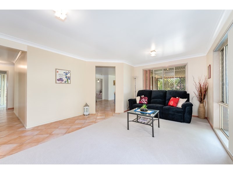 217 Universal Street, Oxenford QLD 4210