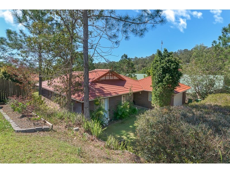 217 Universal Street, Oxenford QLD 4210