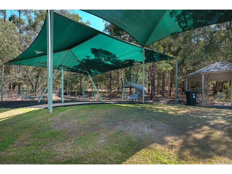 217 Universal Street, Oxenford QLD 4210