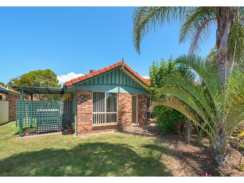 16 Matisse Court, Coombabah QLD 4216