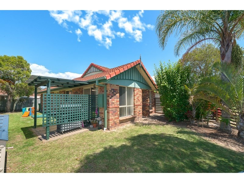 16 Matisse Court, Coombabah QLD 4216