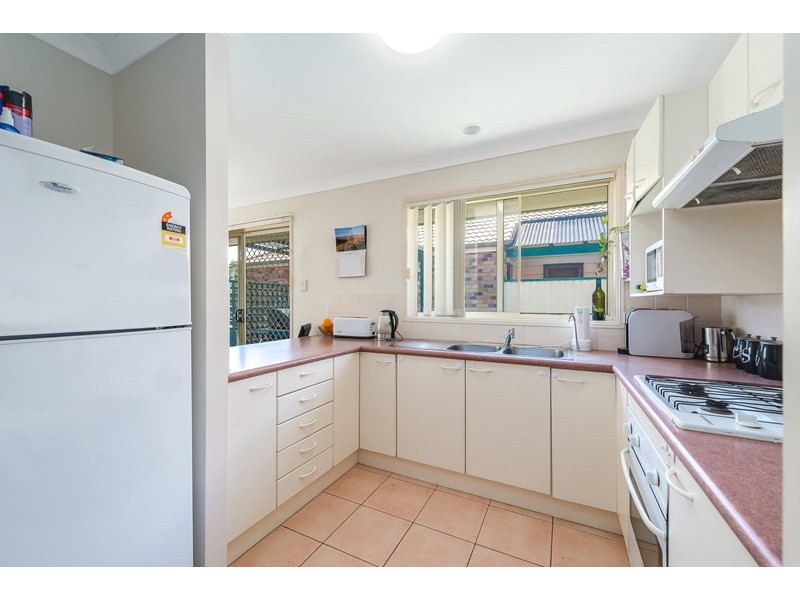 16 Matisse Court, Coombabah QLD 4216