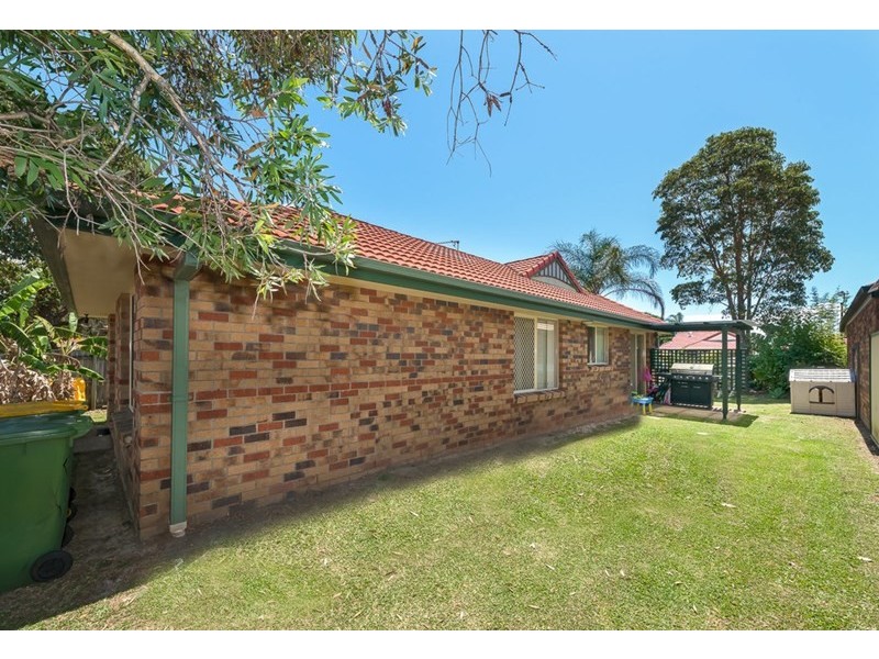 16 Matisse Court, Coombabah QLD 4216