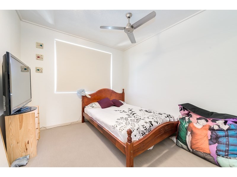 325/64 Sickle Avenue, Hope Island QLD 4212