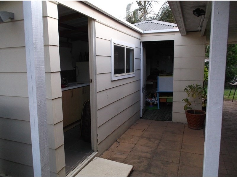 23 Angelo Avenue, Coombabah QLD 4216