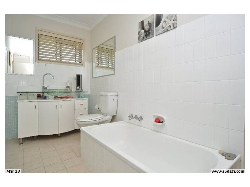 8/6 Broad Street, Labrador QLD 4215