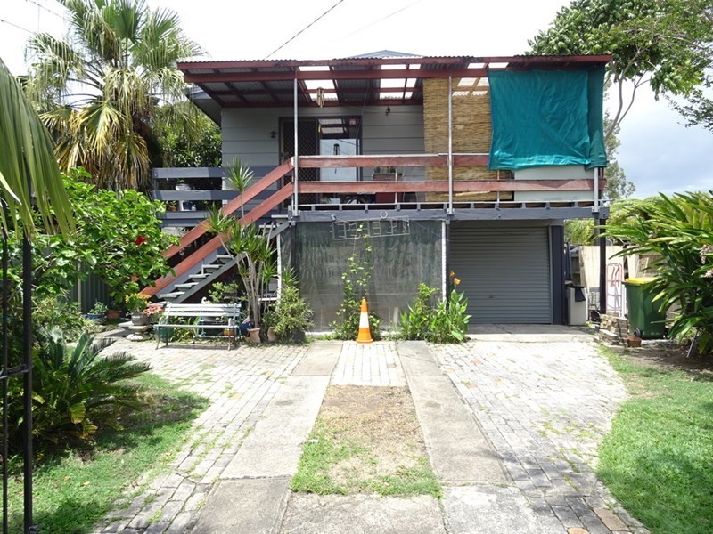 16 Kylie Street, Arundel QLD 4214