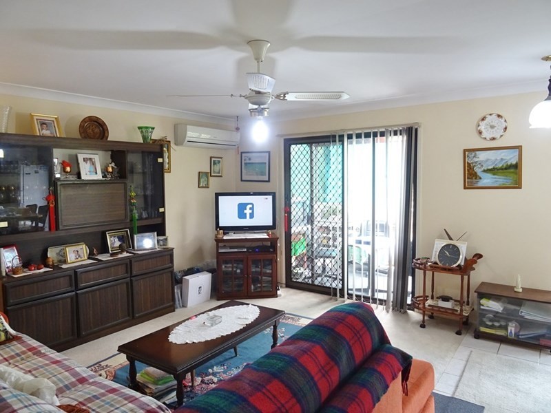 16 Kylie Street, Arundel QLD 4214