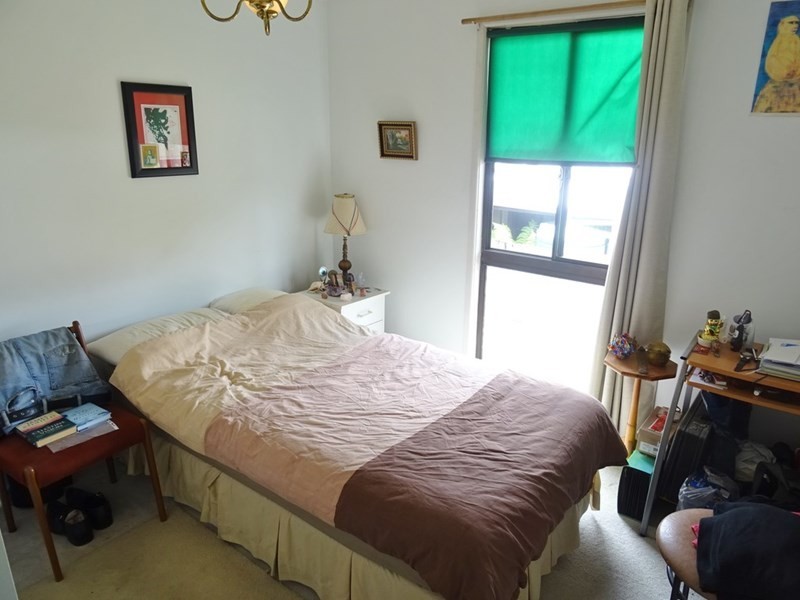 16 Kylie Street, Arundel QLD 4214