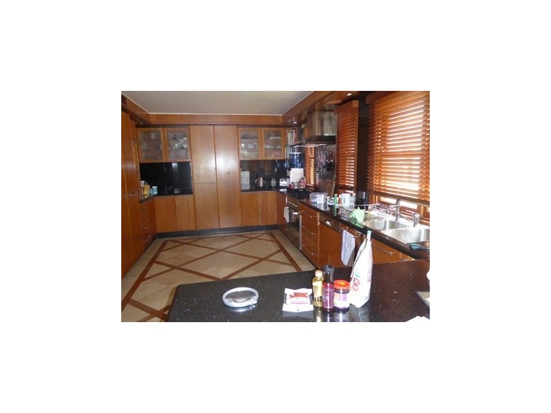 86 Admiralty Drive, Surfers Paradise QLD 4217