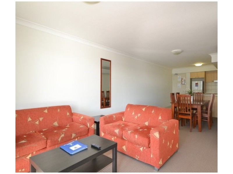 Labrador QLD 4215