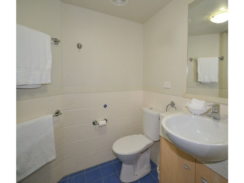Labrador QLD 4215