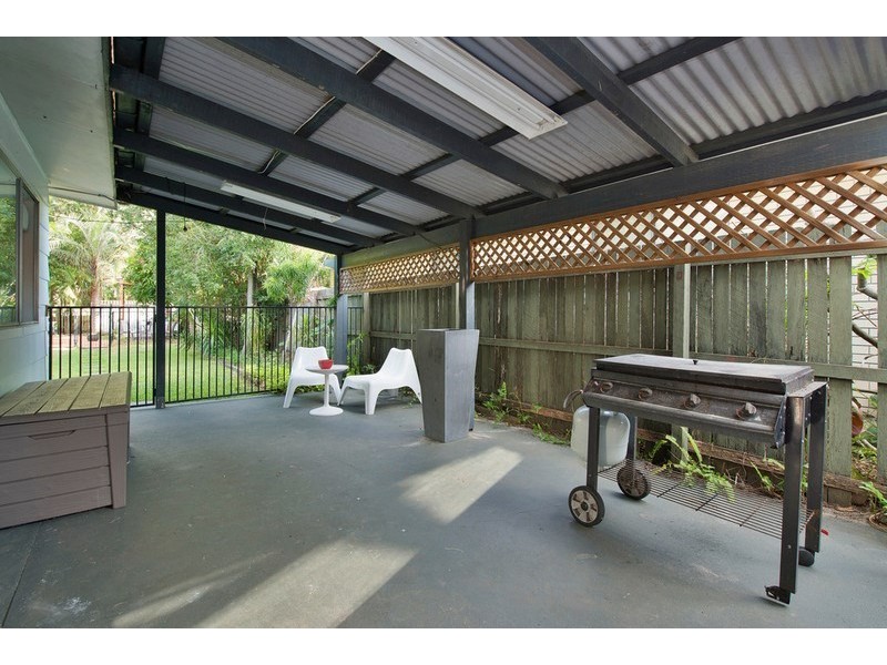 55 Nalkari Street, Coombabah QLD 4216