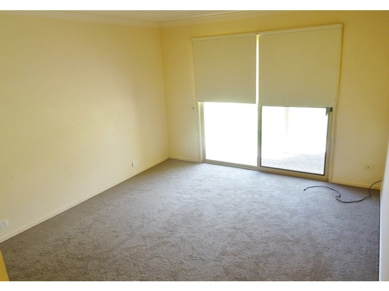 112 Monterey Keys Drive, Helensvale QLD 4212