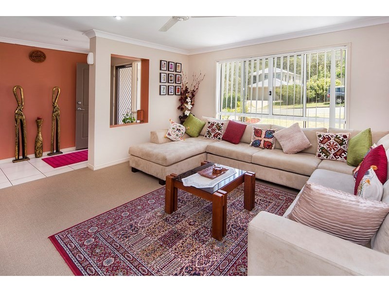 18 Saltwater Boulevard, Oxenford QLD 4210