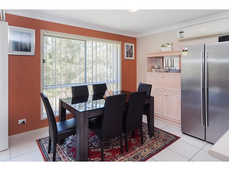 18 Saltwater Boulevard, Oxenford QLD 4210