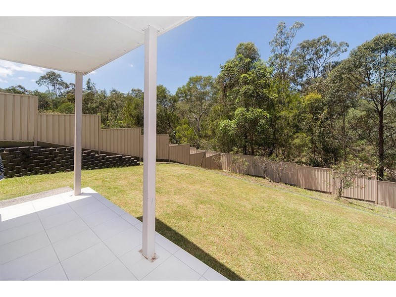 18 Saltwater Boulevard, Oxenford QLD 4210