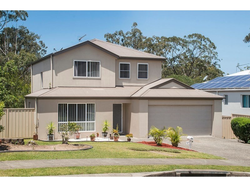 18 Saltwater Boulevard, Oxenford QLD 4210