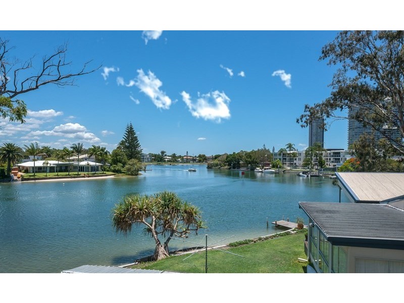 49/11-19 Taylor Street, Biggera Waters QLD 4216