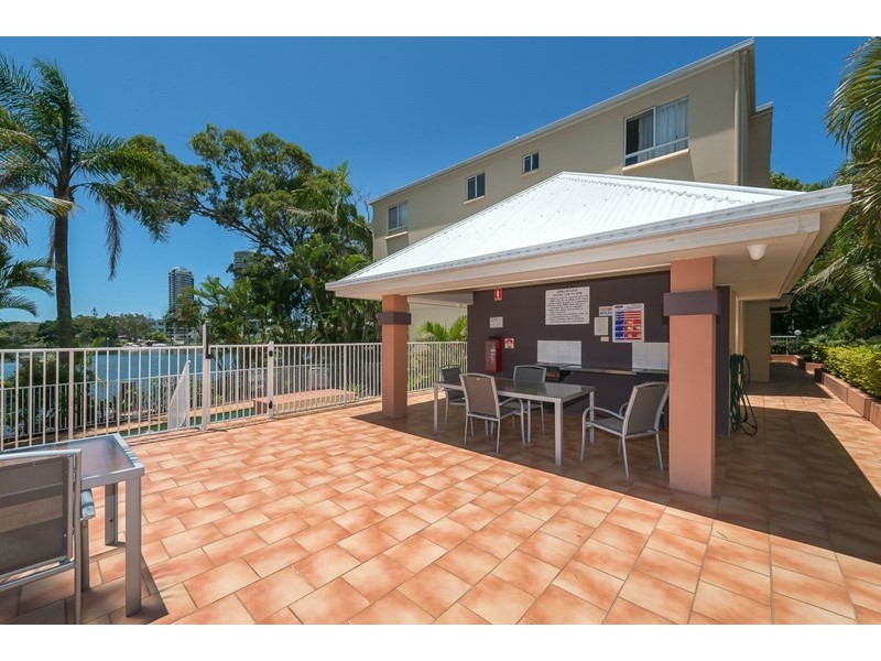 49/11-19 Taylor Street, Biggera Waters QLD 4216