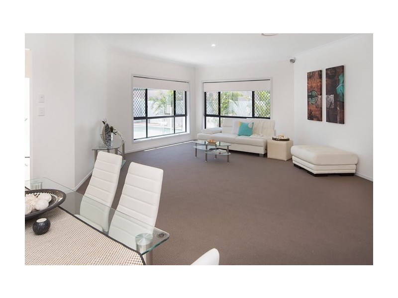 30 Tranquility Circuit, Helensvale QLD 4212