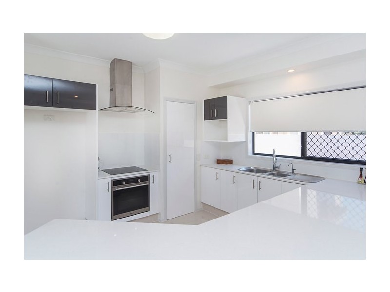 30 Tranquility Circuit, Helensvale QLD 4212