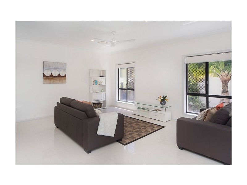 30 Tranquility Circuit, Helensvale QLD 4212