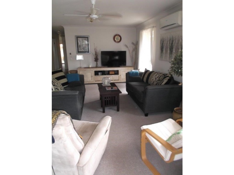 75 Numbat Court East, Coombabah QLD 4216