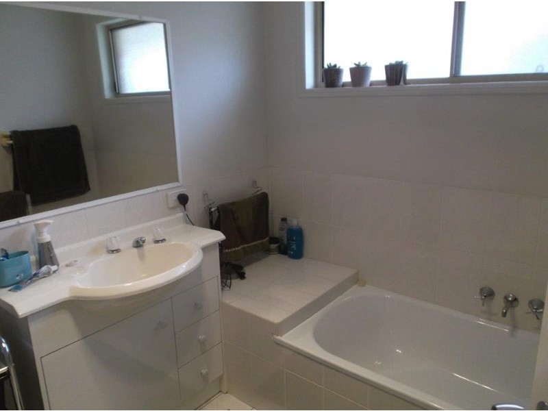 75 Numbat Court East, Coombabah QLD 4216