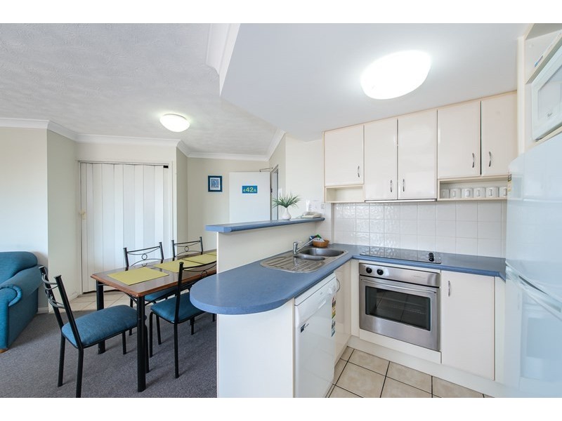 42/484 Marine Parade, Biggera Waters QLD 4216