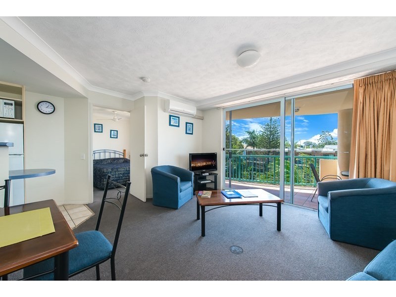 42/484 Marine Parade, Biggera Waters QLD 4216