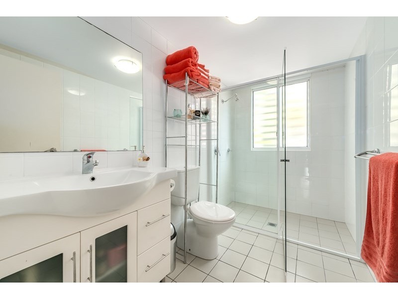 13/6-10 Rose Street, Southport QLD 4215