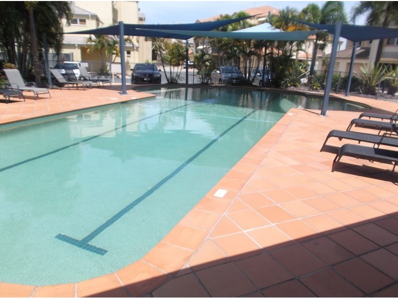 87/88-98 Limetree Parade, Runaway Bay QLD 4216