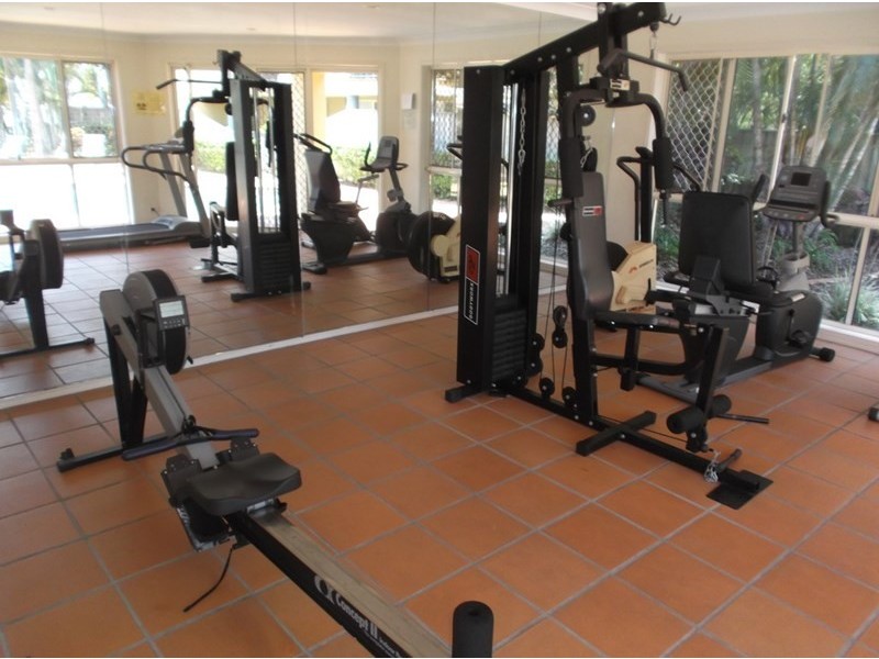 87/88-98 Limetree Parade, Runaway Bay QLD 4216