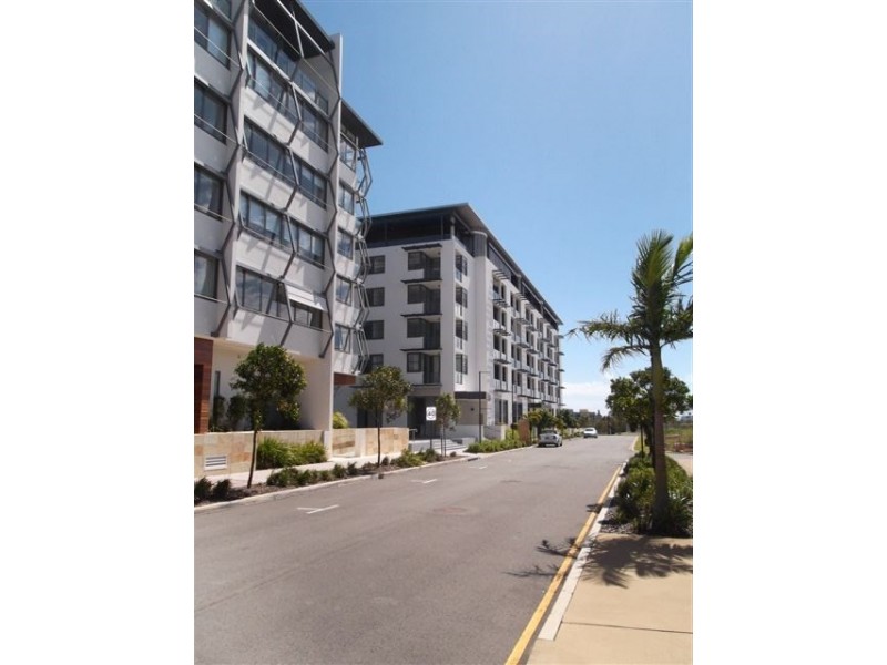 1404/1 Sunset Avenue, Paradise Point QLD 4216