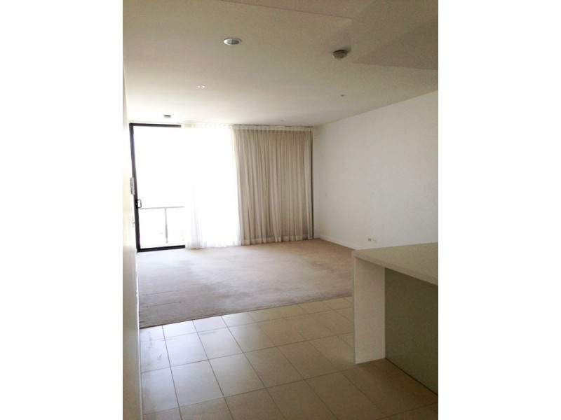 1404/1 Sunset Avenue, Paradise Point QLD 4216