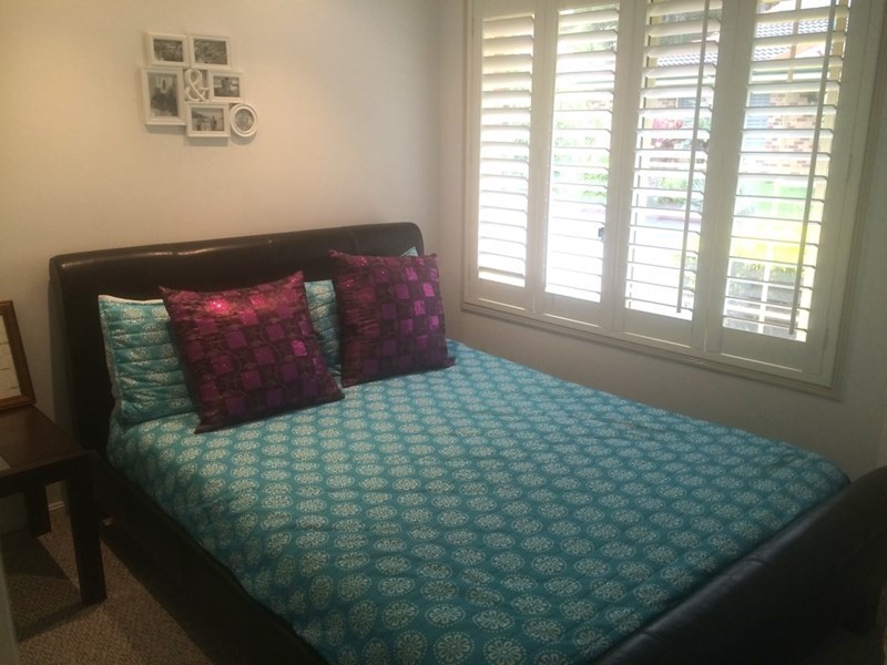 402 Pine Ridge Road, Coombabah QLD 4216