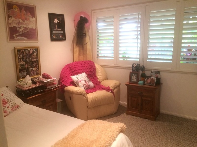 402 Pine Ridge Road, Coombabah QLD 4216