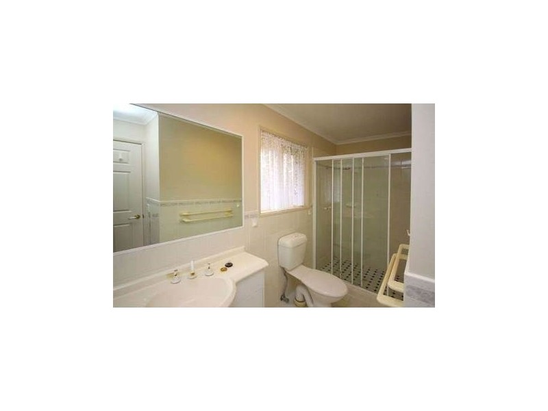 402 Pine Ridge Road, Coombabah QLD 4216