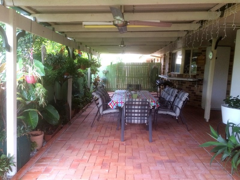 402 Pine Ridge Road, Coombabah QLD 4216