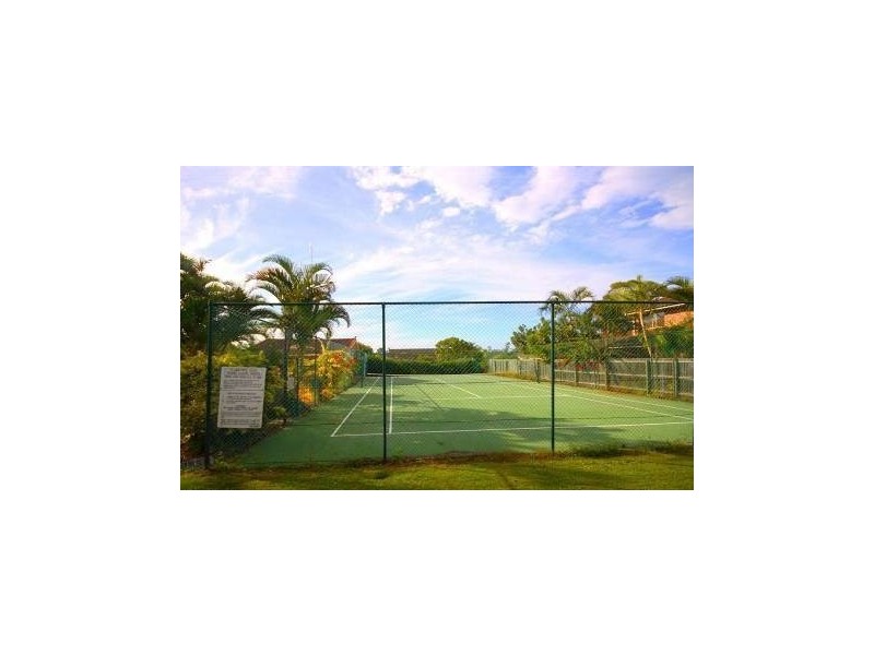 402 Pine Ridge Road, Coombabah QLD 4216