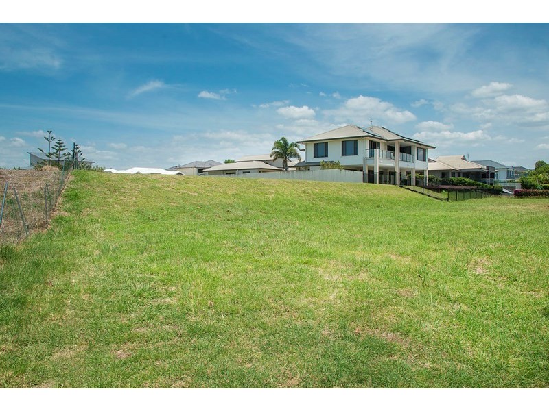 25 North Bank Court, Helensvale QLD 4212