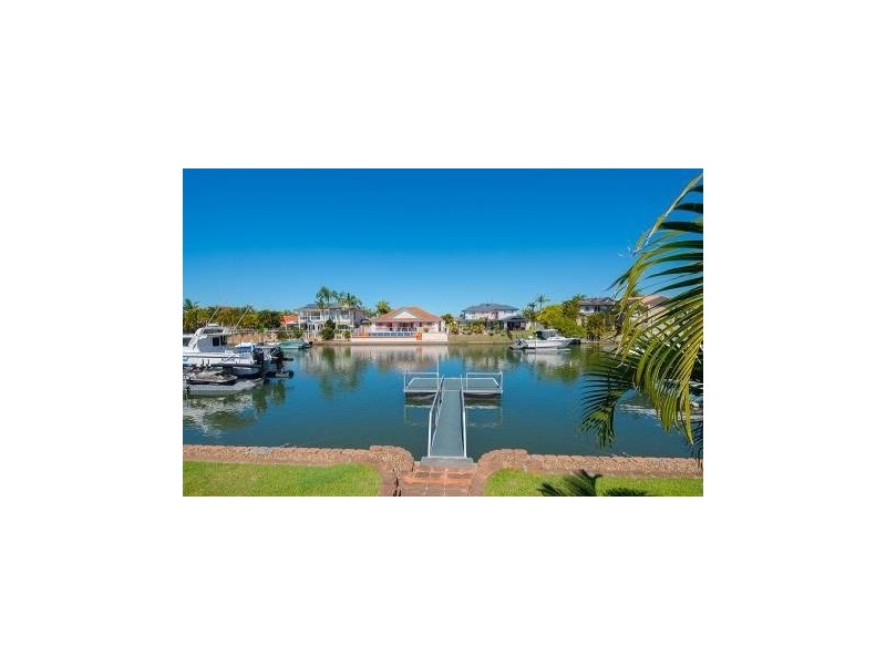 119 Pebble Beach Drive, Runaway Bay QLD 4216