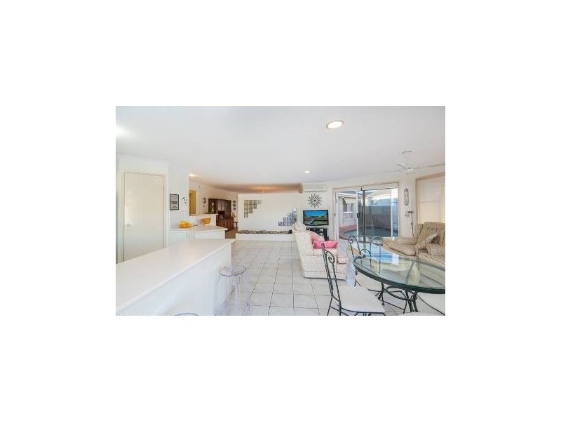 119 Pebble Beach Drive, Runaway Bay QLD 4216